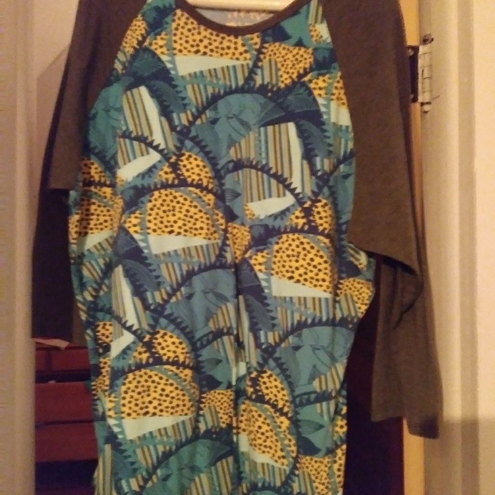 NWOT Lularoe Randy - Picture 3 of 4